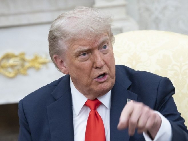 Donald Tramp (foto: EPA-EFE/CHRIS KLEPONIS) Donald Tramp (foto: EPA-EFE/CHRIS KLEPONIS) -