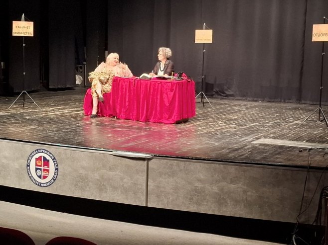 U Mrkonjić Gradu odigrana predstava "Јači smo od sudbine"