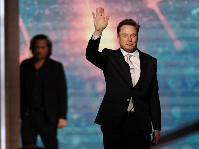 Elon Mask (foto: EPA-EFE/ALI HAIDER) Elon Mask (foto: EPA-EFE/ALI HAIDER) -