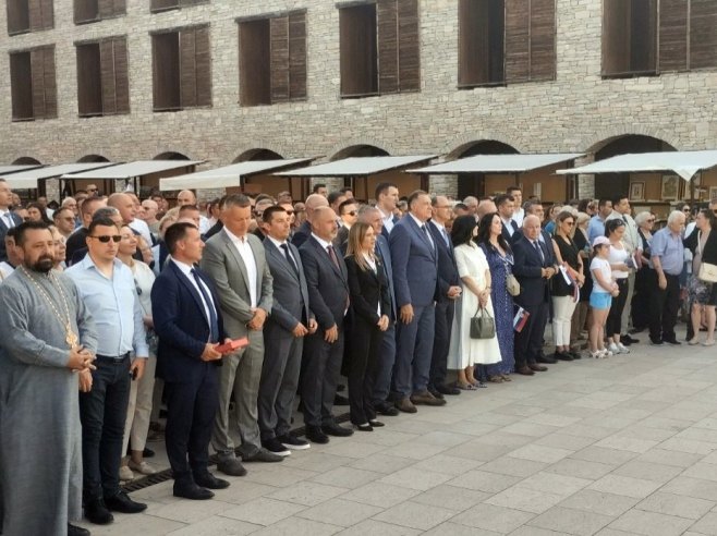 UŽIVO - "Susret na Drini - mostovi srpskog jedinstva"