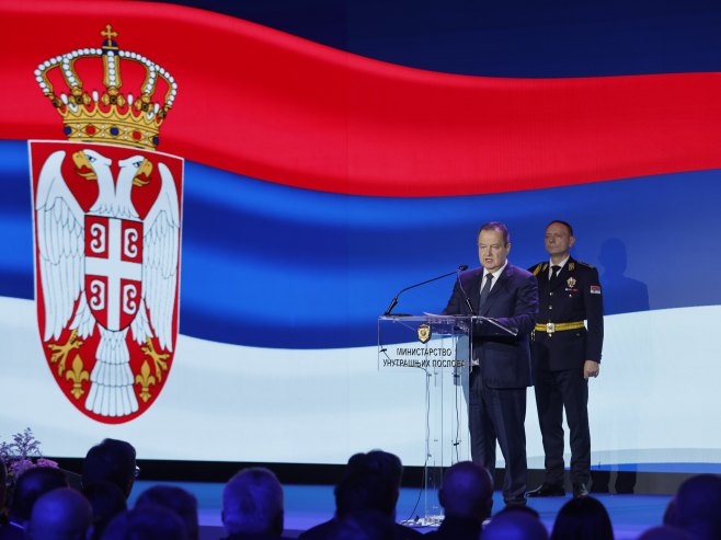 Dačić: Policija najvažnija institucija u vremenu medijskih manipulacija i spoljnih uticaja