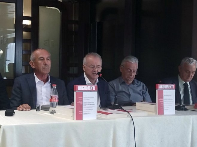 Promocija časopisa "Argumenti" Promocija časopisa "Argumenti" - Foto: SRNA