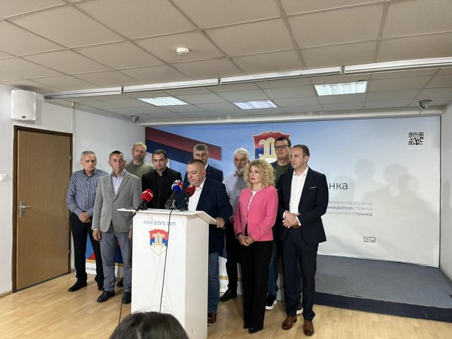 SDS, konferencija za novinare SDS, konferencija za novinare - Foto: RTRS