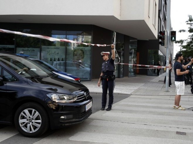 Policija u Gracu (Foto: EPA-EFE/ANTONIO BAT) Policija u Gracu (Foto: EPA-EFE/ANTONIO BAT) -