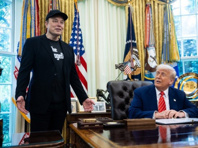 Ilon Mask i Donald Tramp (foto: EPA-EFE/FRANCIS CHUNG) Ilon Mask i Donald Tramp (foto: EPA-EFE/FRANCIS CHUNG) -