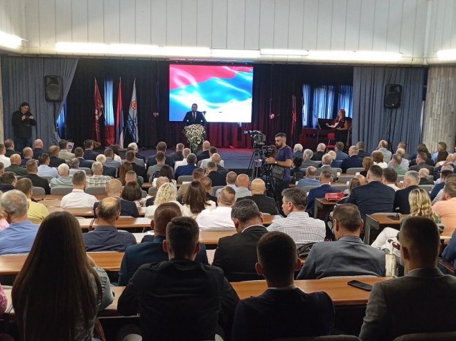 Akademija povodom 20 godina postojanja Saobraćajnog fakulteta Akademija povodom 20 godina postojanja Saobraćajnog fakulteta - Foto: RTRS