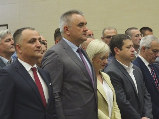 Minić: Veterinarska struka uspješno odgovara svim izazovima