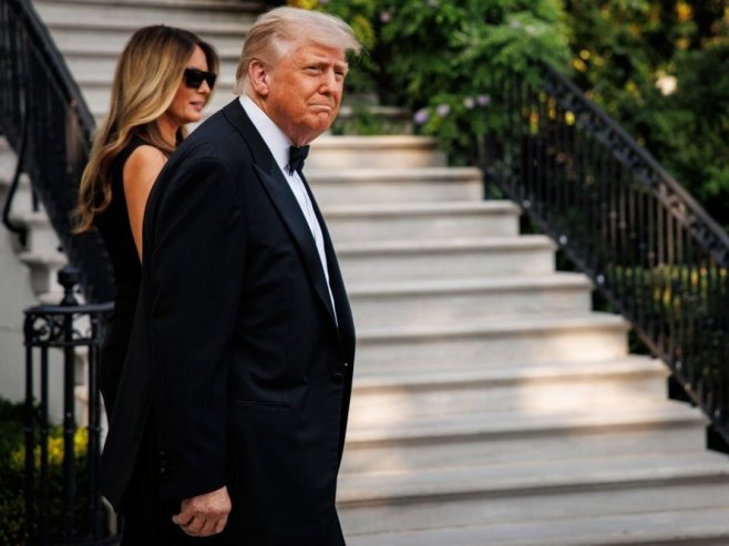 Donald Tramp i supruga Melanija (Foto: EPA-EFE/Samuel Corum) Donald Tramp i supruga Melanija (Foto: EPA-EFE/Samuel Corum) -