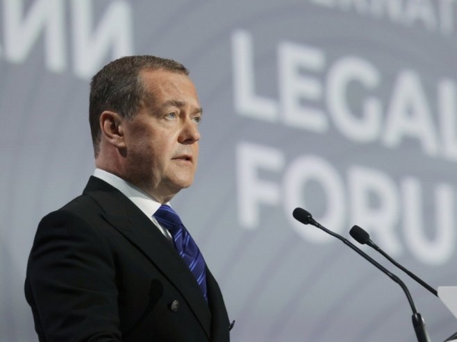 Dmitrij Medvedev (foto: EPA-EFE/EKATERINA SHTUKINA / SPUTNIK) Dmitrij Medvedev (foto: EPA-EFE/EKATERINA SHTUKINA / SPUTNIK) -