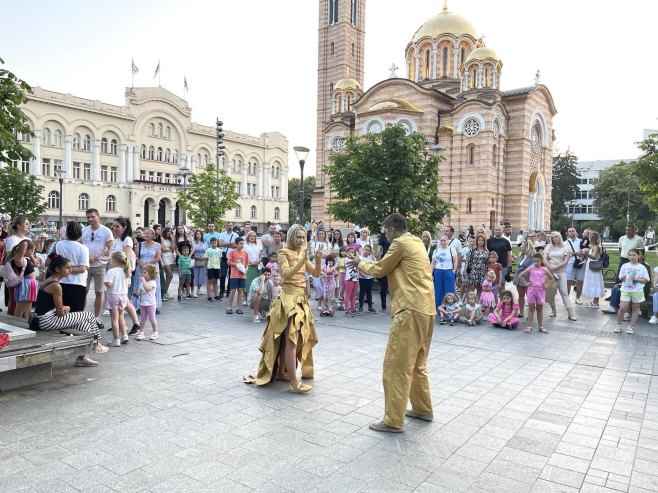 Banjaluka u znaku TrotoArta (FOTO/VIDEO)