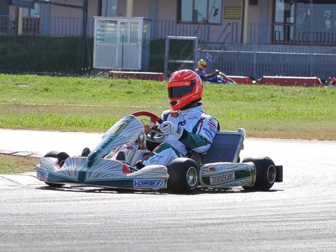 Vidovdanski spektakl brzine: Auto-karting trke u Banjaluci i Laktašima (VIDEO)