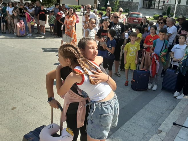 Foča ugostila djecu iz Velike Hoče i Orahovca na KiM Foča ugostila djecu iz Velike Hoče i Orahovca na KiM - Foto: SRNA
