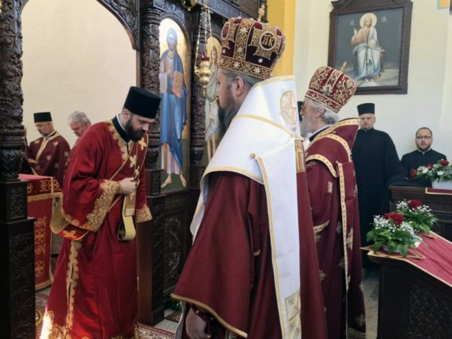 Mitropolit Јefrem osveštao obnovljeni hram u Rudicama kod Novog Grada