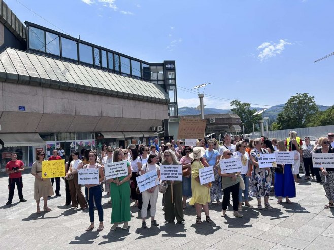 Banjaluka, protest ranika Centra za predškolsko vaspitanje i obrazovanje - Foto: RTRS