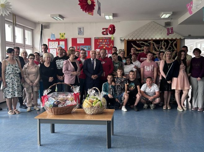 U Banjaluci 53 učenika Dnevnog centra iz Kosovske Mitrovice - Srpska je i naš dom