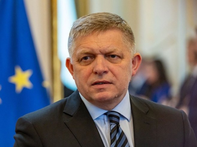 Fico: Neutralnost bi koristila Bratislavi