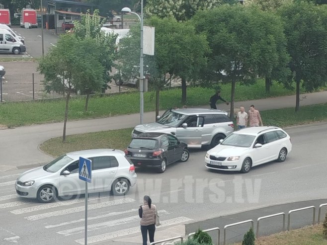 Banjaluka: Saobraćajna nezgoda u ulici Olimpijskih pobjednika