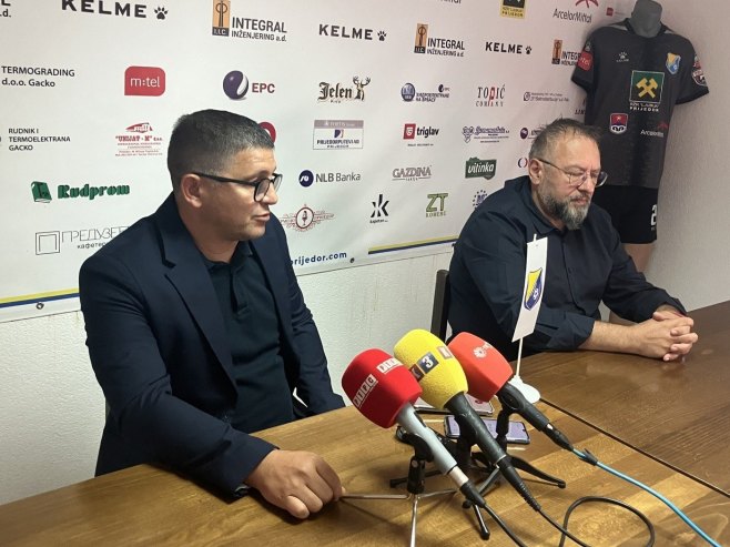 Predstavljanje novog trenera FK Rudar, Prijedor Perice Ognjenovića Predstavljanje novog trenera FK Rudar, Prijedor Perice Ognjenovića - Foto: RTRS