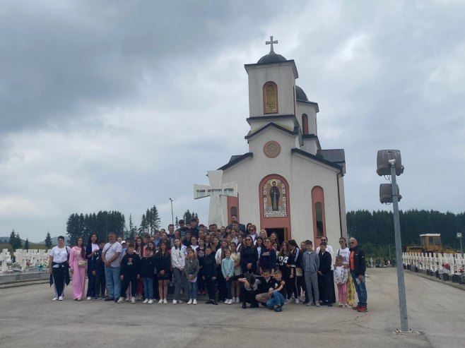 Djeca sa Kosova i Metohije posjetila Sokolac (VIDEO)