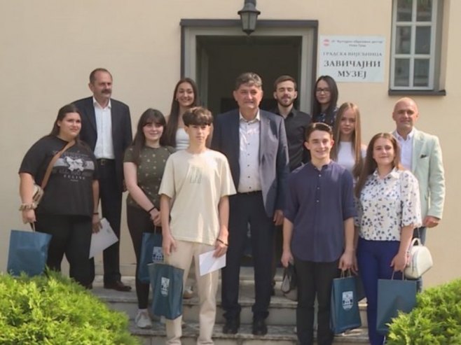 Novi Grad: Prijem za najbolje učenike i studente