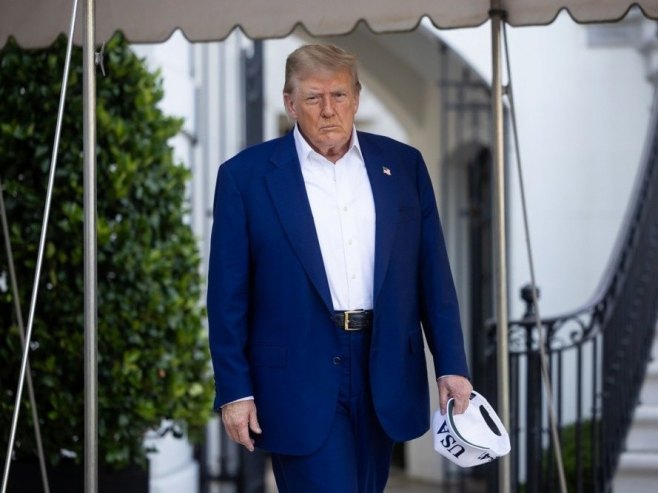 Donald Tramp (foto: EPA/FRANCIS CHUNG) Donald Tramp (foto: EPA/FRANCIS CHUNG) -