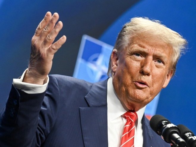 Donald Tramp (foto: EPA/JONAS ROOSENS) Donald Tramp (foto: EPA/JONAS ROOSENS) -