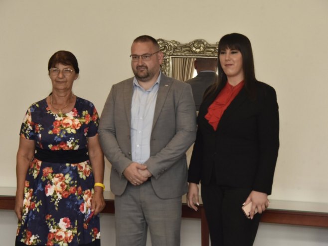 Panel-diskusija pod nazivom "Pamtimo za mir" Panel-diskusija pod nazivom "Pamtimo za mir" - Foto: SRNA