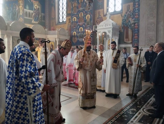 U Trebinju proslava Vidovdana, krsne slave Vojske Republike Srpske (FOTO)
