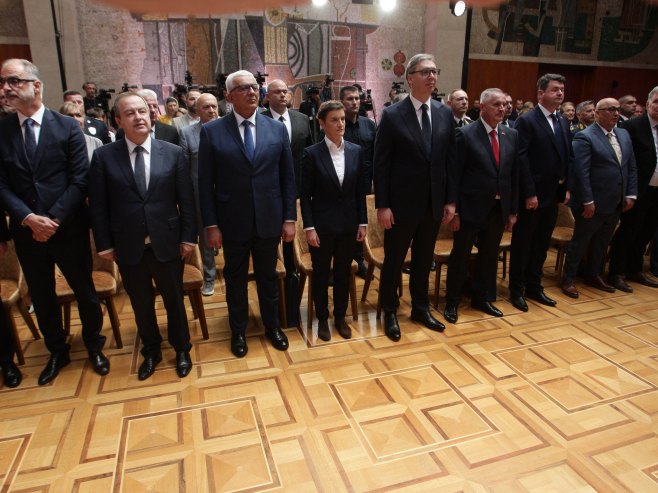 Predsjednik Srbije uručio počasna odlikovanja za Viškovića i Mandića (FOTO/VIDEO)