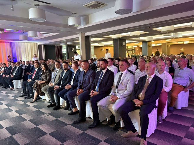 Doboj proslavio Dan grada; Nagrađeni pojedinci i institucije