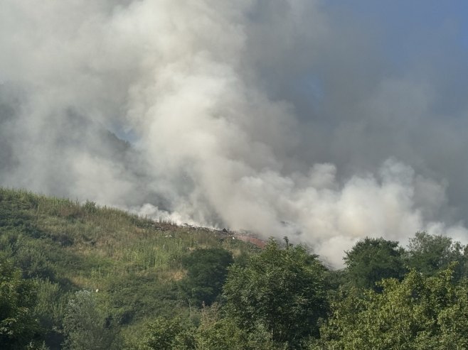 Požar u Trnovu stavljen pod kontrolu