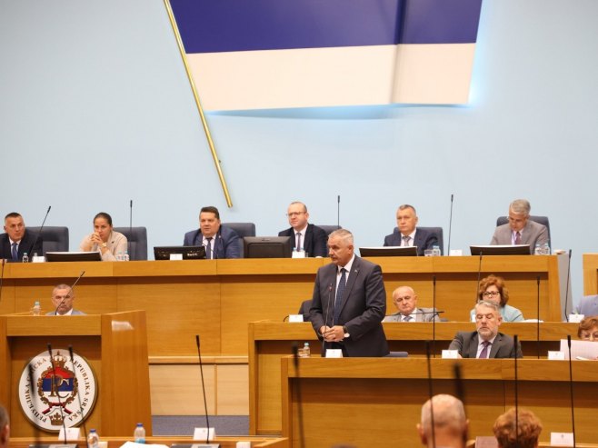 Višković: Turistički vaučeri dobra prilika, popunjenost kapaciteta veća u odnosu na prošlu godinu