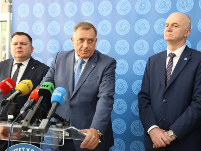 Dodik: Preuzećemo plaćanje poreza za studente koji se opredijele da negdje rade po ugovoru o djelu