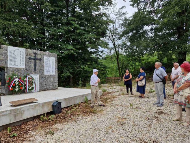 Na Patriji obilježena 83. godišnjica proboja obruča u Kozarskoj ofanzivi Na Patriji obilježena 83. godišnjica proboja obruča u Kozarskoj ofanzivi - Foto: RTRS