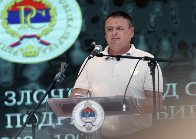 Lazarević: Obećavam da neću prestati da govorim, neću prestati da pamtim (VIDEO)