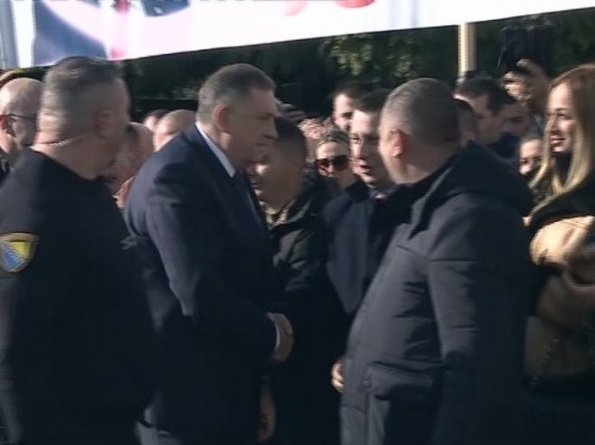 Struka saglasna: Dodik napravio još jedan državnički potez