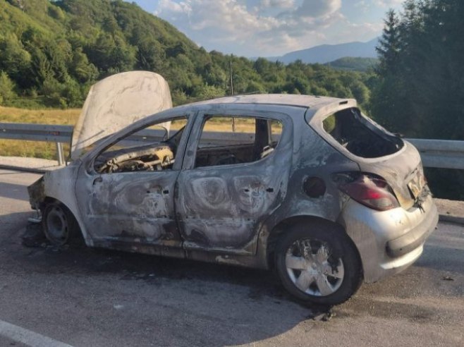 Izgorjelo vozilo kojim je upravljao državljanin Turske