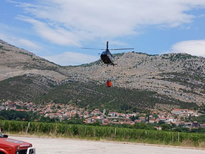 Helikopter MUP-a Srpske Helikopter MUP-a Srpske - Foto: RTRS