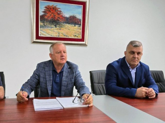 Konferencija za novinare u Tesliću Konferencija za novinare u Tesliću - Foto: SRNA