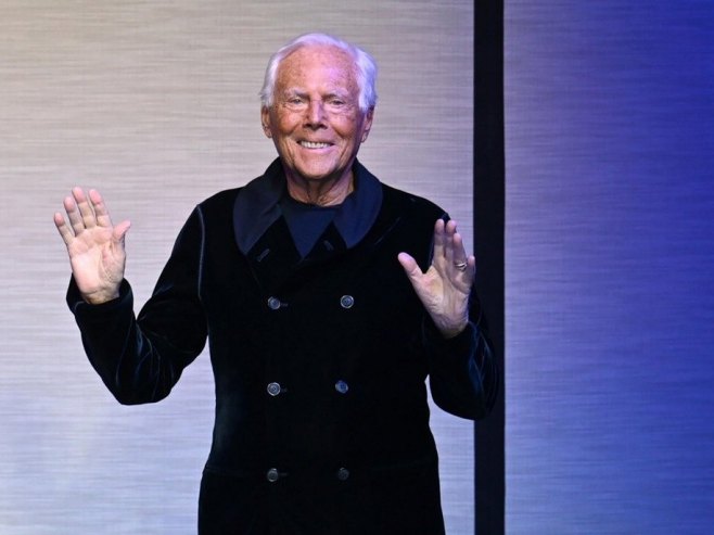Armani, na 91. rođendan, najavio u septembru povratak na modne piste