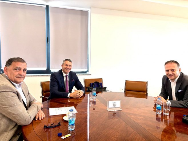 Vuković sa Račićem o problemima u transportu