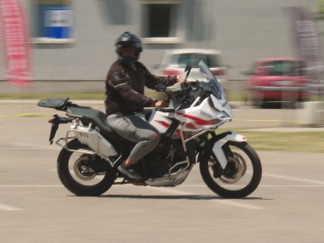 U Laktašima trening bezbjedne vožnje motociklom (VIDEO)