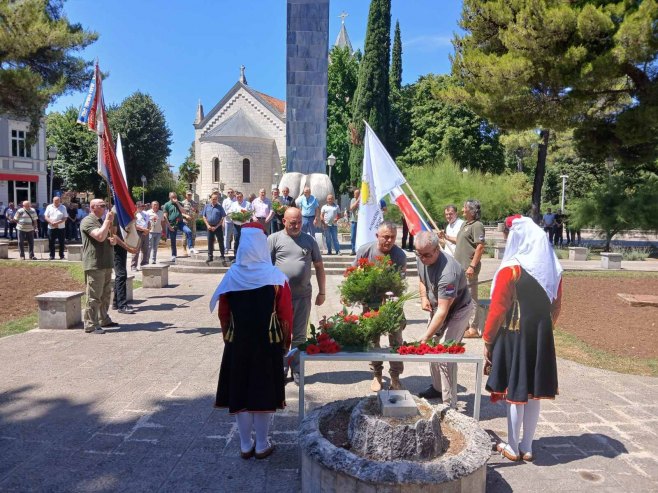 Sjećanje na trebinjske borce - njihova žrtva ne smije biti zaboravljena (FOTO)