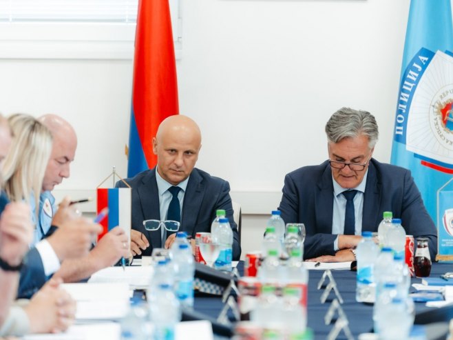 Karan: Uprkos teškom i turbulentnom periodu, bezbjednosna situacija jako povoljna (FOTO)