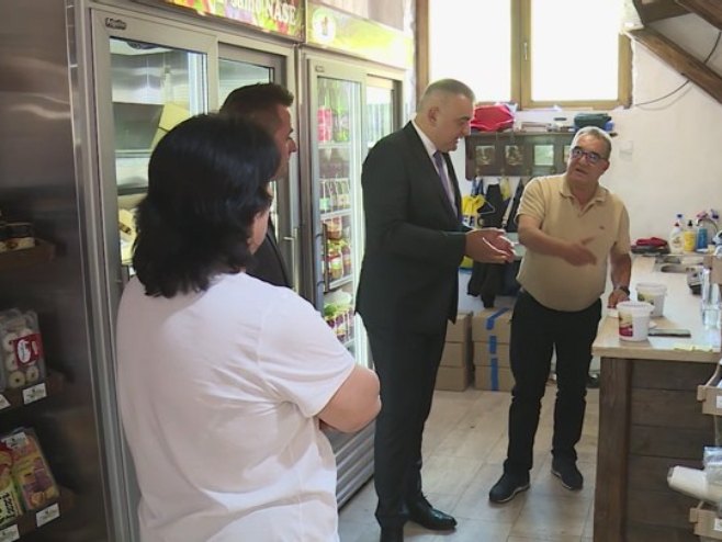 Pri kraju pripreme za otvaranje fabrike za proizvodnju sokova u Foči