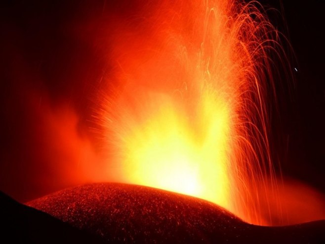 Eruptirao vulkan na Islandu, 12. put od 2021. godine