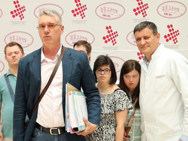 Vlado Đajić (Foto: www.facebook.com/drvladodjajic) Vlado Đajić (Foto: www.facebook.com/drvladodjajic) -