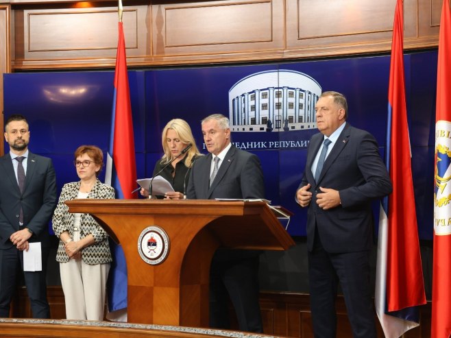 Konferencija za novinare Konferencija za novinare - Foto: predsjednikrs.rs/Borislav Zdrinja
