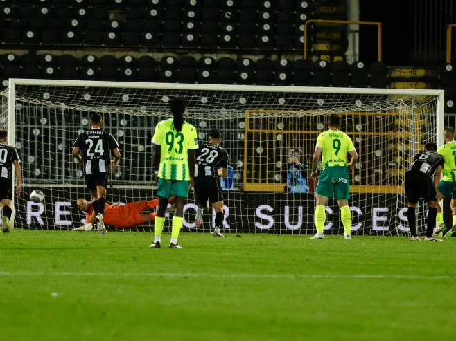 Partizan poslije penala eliminisan od AEK-a iz kvalifikacija za Ligu Evrope