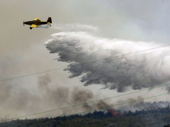 Hrvatska, požari (foto: EPA/STR CROATIA OUT - ilustracija) Hrvatska, požari (foto: EPA/STR CROATIA OUT - ilustracija) -